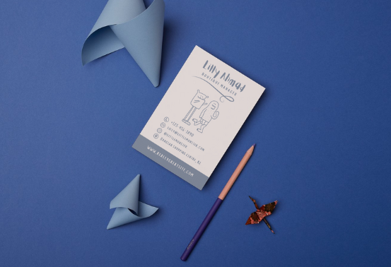 Crafting Your Unique Identity: Blending Font, Design, and Size for Unforgettable Name Cards